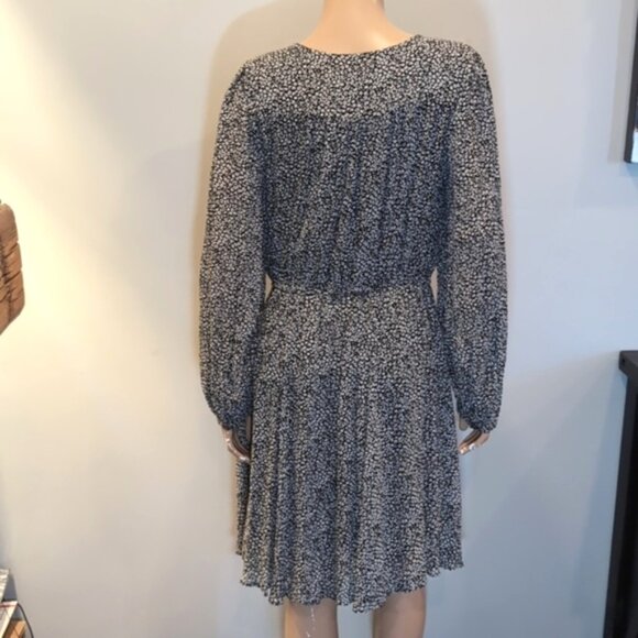 Maeve Anthropologie Carolyn Dress Leopard Print Wrap Fall Spring Size Medium - Picture 11 of 16